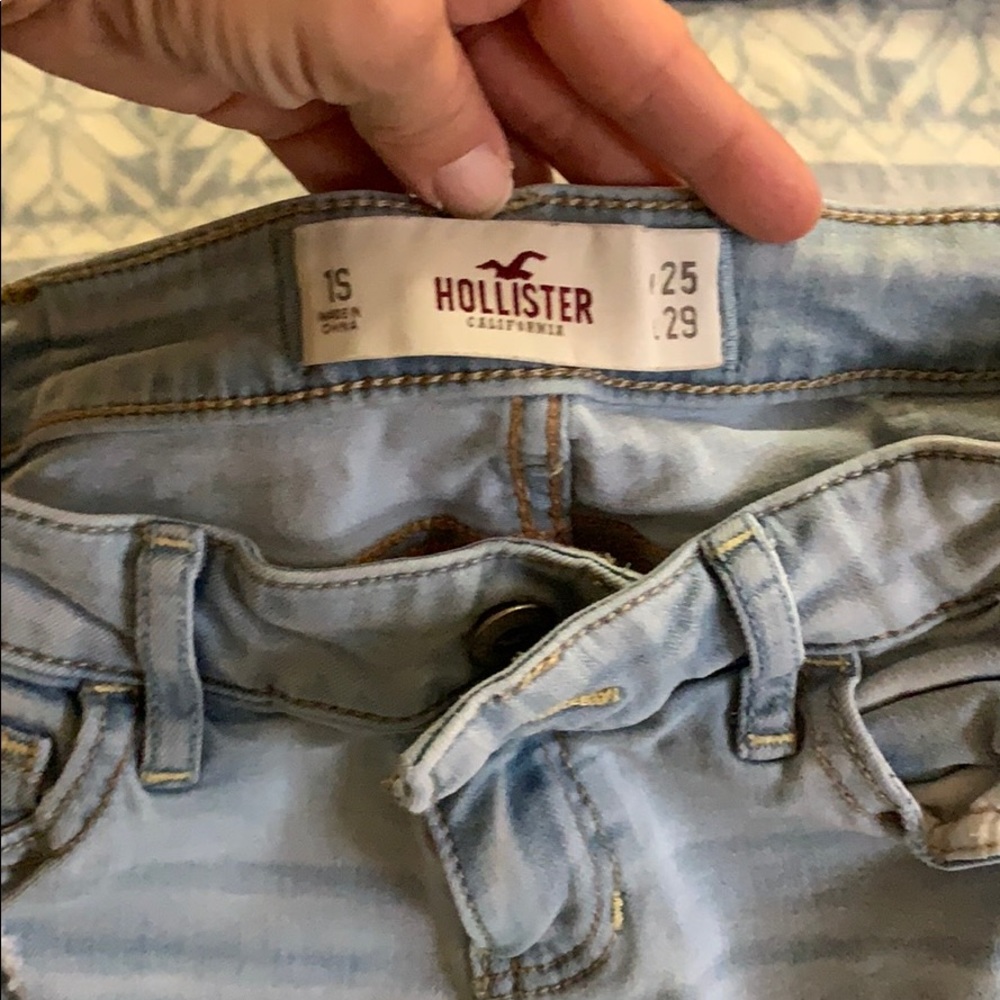 Hollister skinny jeans